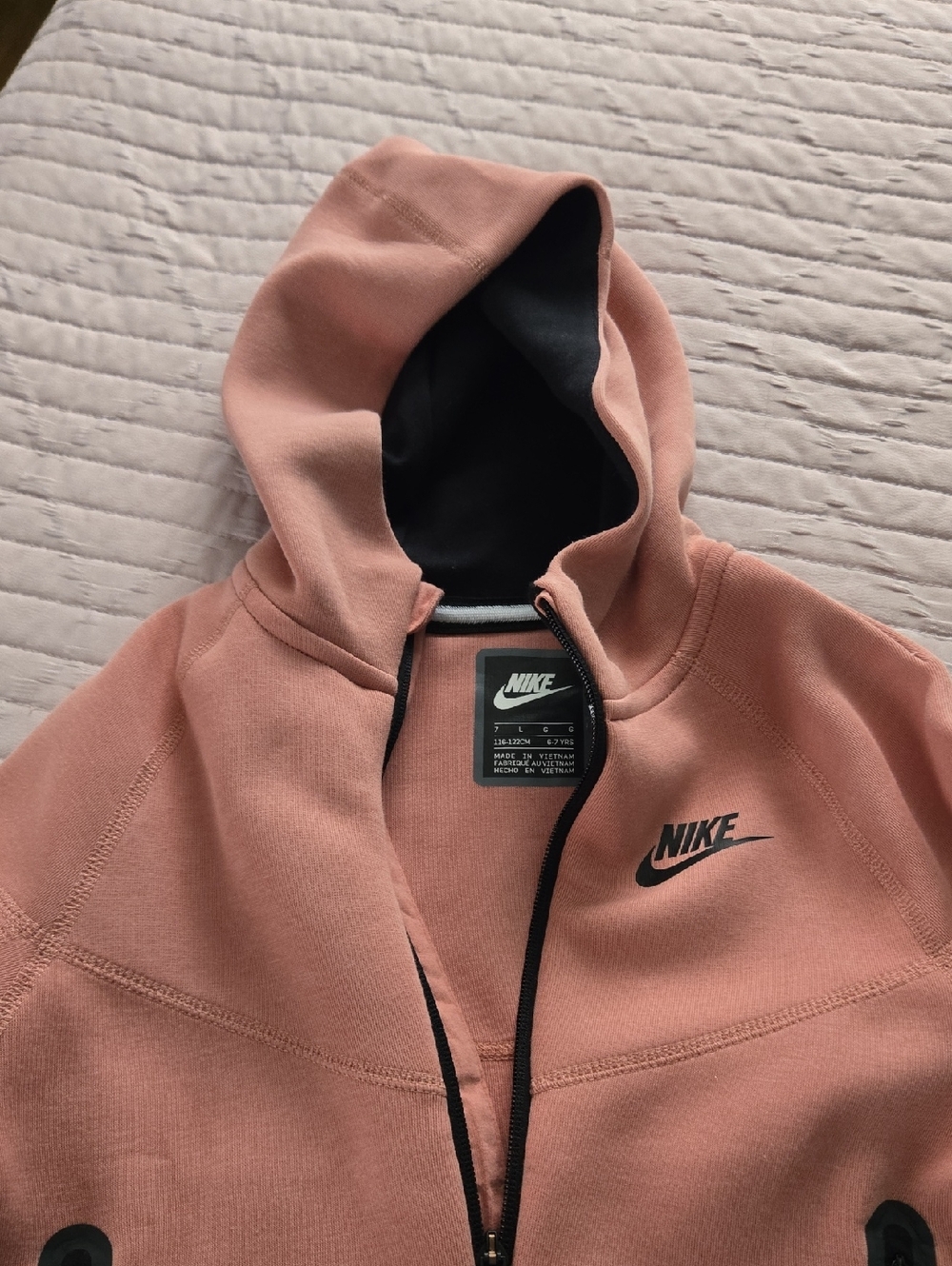 Nike🆕️ - Picture 2 of 7